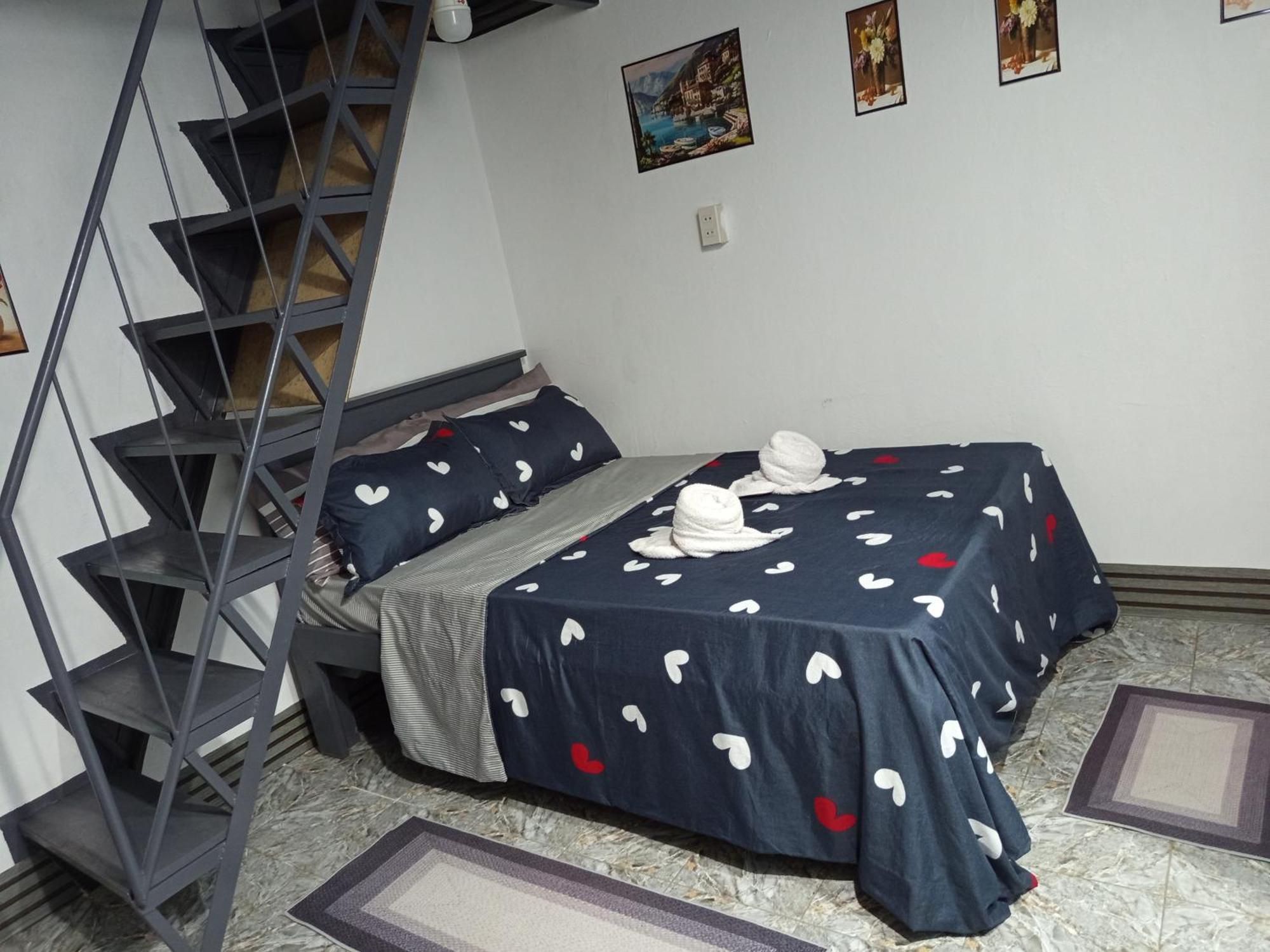 Bed and Breakfast Sarah'S Garden Bnb & Spa Clarin  Zewnętrze zdjęcie